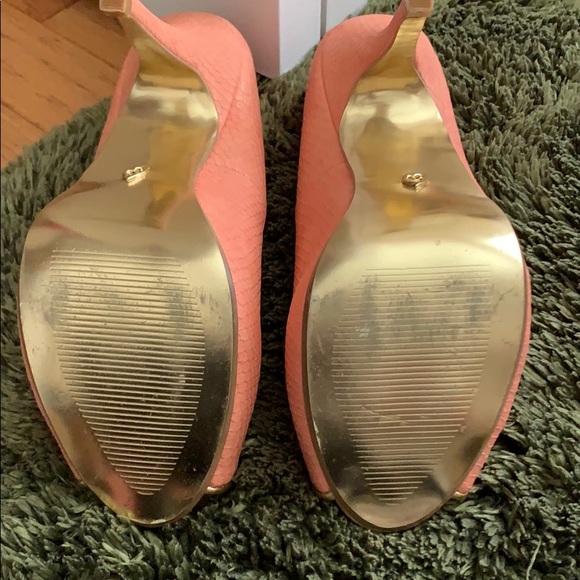 Thalia Sodi Heels - Picture 4 of 4